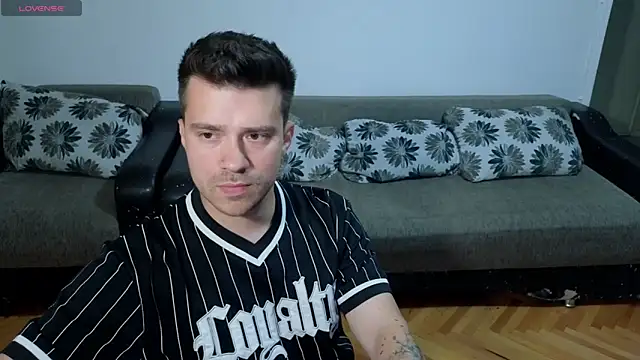JohnnyStepBro online show from 06/20/26, 08:22