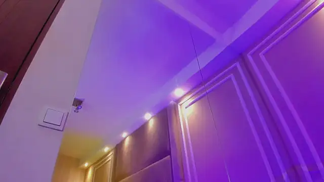 MadilynFox online show from 02/15/25, 10:31