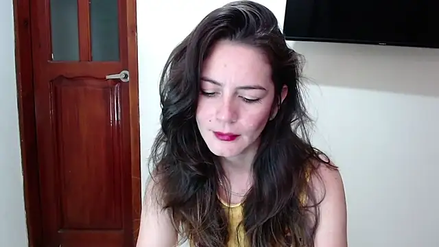 Snapshot of Hanny_24 chatting on 07/07/26, 12:31 Hanny 24 online show from 07/07/26, 12:31