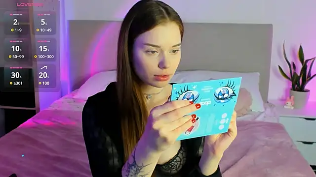 Lisa Moones online show from 03/14/25, 02:19