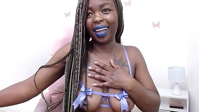  Zooee online show from 12/28/24, 11:30