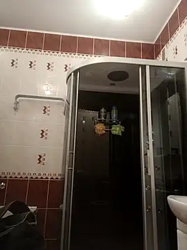 Snapshot of X46x chatting on 09/22/25, 01:13 X46x online show from 09/22/25, 01:13