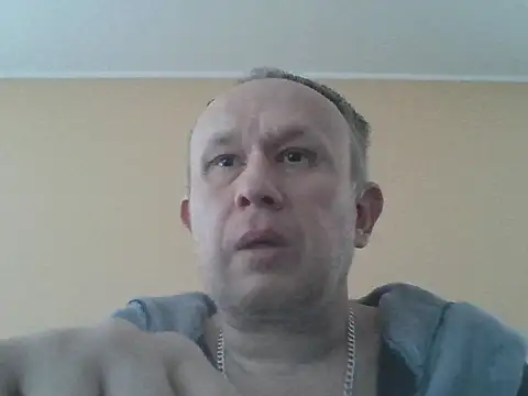 Snapshot of X46x chatting on 11/01/25, 06:26 X46x online show from 11/01/25, 06:26