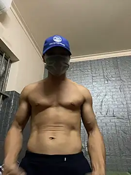 Snapshot of Dutoiben6789 chatting on 07/17/26, 04:01 Dutoiben6789 online show from 07/17/26, 04:01