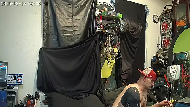 slinginbigD online show from 03/18/25, 11:08