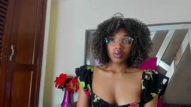 sara williams01 online show from 03/17/25, 01:08