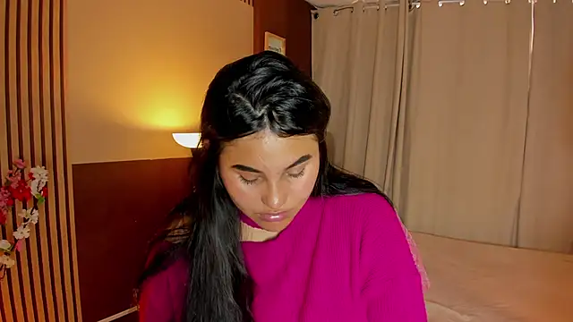 Little Ivy online show from 03/18/26, 07:28