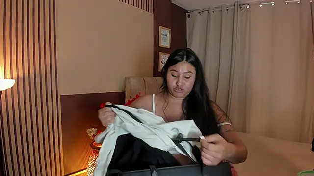 Little Ivy online show from 03/26/26, 07:08