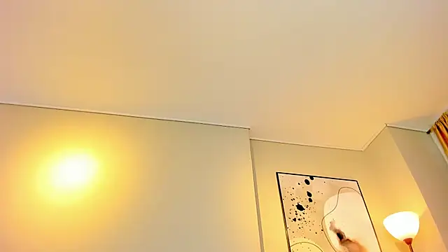 Isis Osman online show from 02/15/26, 07:21