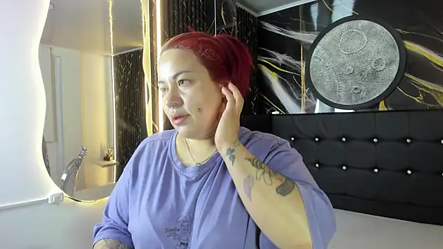 Bruja  Scarlata online show from 10/09/25, 10:13