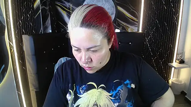 Bruja  Scarlata online show from 11/04/25, 10:03