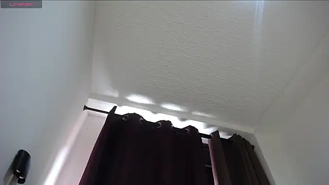 janna isa online show from 02/26/25, 07:27