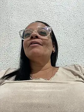 Snapshot of lomagata chatting on 06/19/26, 09:07 lomagata online show from 06/19/26, 09:07