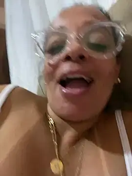 Snapshot of lomagata chatting on 07/15/26, 02:17 lomagata online show from 07/15/26, 02:17