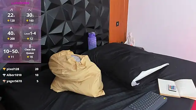 Wendy Marchall online show from 02/03/25, 10:21