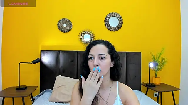 Linda Insatiable online show from 02/13/25, 01:29