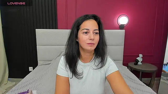 Linda Insatiable online show from 09/21/25, 01:29