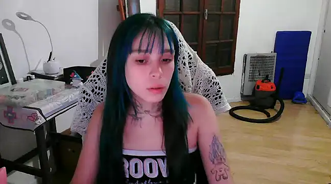 Snapshot of loletabb chatting on 01/23/25, 05:13 loletabb online show from 01/23/25, 05:13