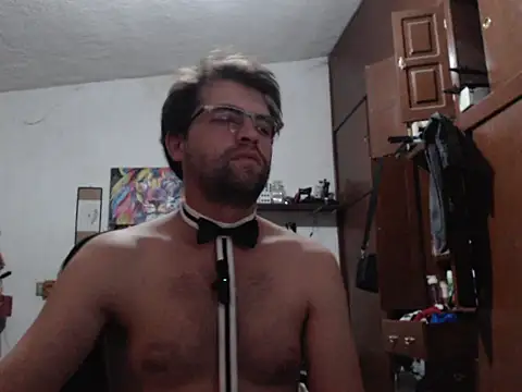 JhonyLove51 online show from 03/05/25, 02:36