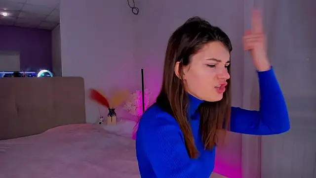 Laura Leee online show from 01/22/25, 06:31