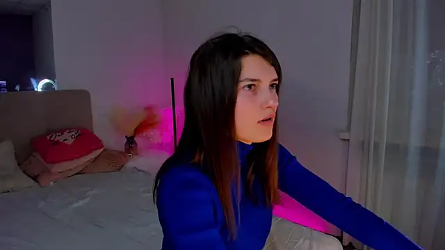 Laura Leee online show from 02/24/25, 06:27