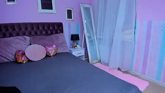 Laura Leee online show from 03/13/25, 12:35