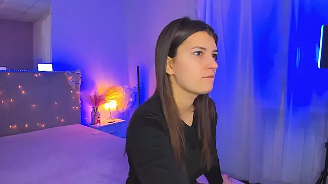 Snapshot of Laura_Leee chatting on 03/25/26, 05:57 Laura Leee online show from 03/25/26, 05:57