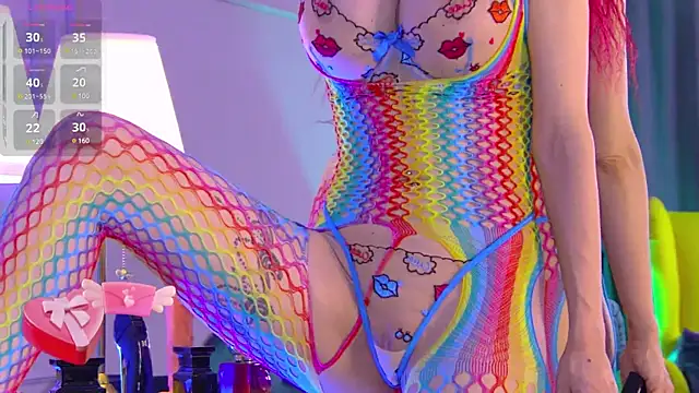 Snapshot of SerenaReese chatting on 02/15/25, 08:33 SerenaReese online show from 02/15/25, 08:33