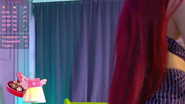 Snapshot of SerenaReese chatting on 03/18/25, 07:30 SerenaReese online show from 03/18/25, 07:30