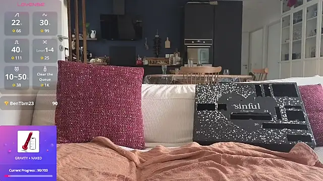 Luxymin34 online show from 12/12/24, 09:51