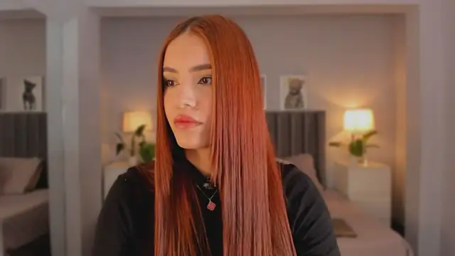 Madie  collins online show from 10/03/25, 10:45