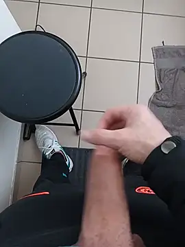 casper0303 online show from 01/14/25, 12:56