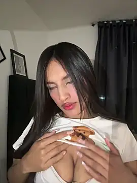 Dulceeany online show from 10/02/25, 03:35