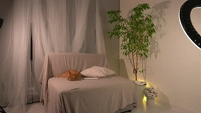 Snapshot of lorrie_love_story chatting on 11/24/25, 11:21 lorrie love story online show from 11/24/25, 11:21