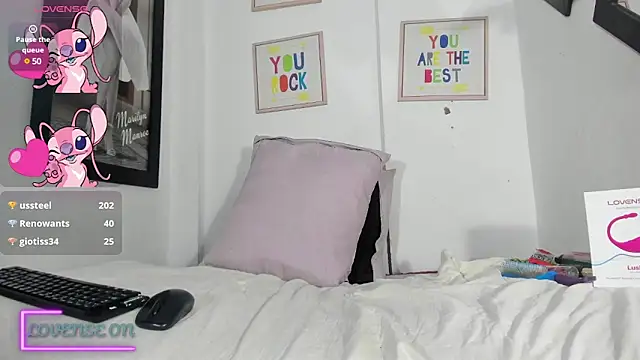 catalina santana23 online show from 03/13/25, 03:39