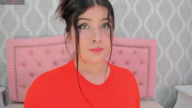 martina rivera  online show from 10/18/25, 11:55