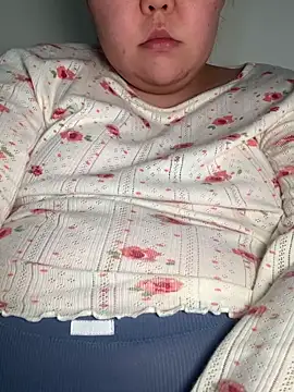 Snapshot of lunamas chatting on 04/02/26, 01:14 lunamas online show from 04/02/26, 01:14