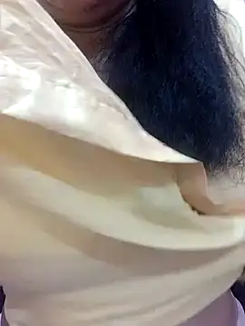 Snapshot of Urmila_bhabhii chatting on 02/10/25, 03:24 Urmila bhabhii online show from 02/10/25, 03:24