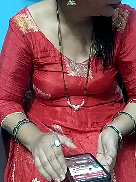 Snapshot of Urmila_bhabhii chatting on 09/19/25, 04:03 Urmila bhabhii online show from 09/19/25, 04:03