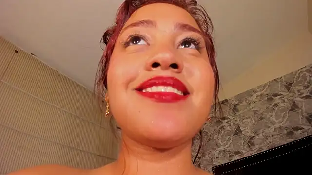 Estrella05  online show from 12/21/24, 11:22