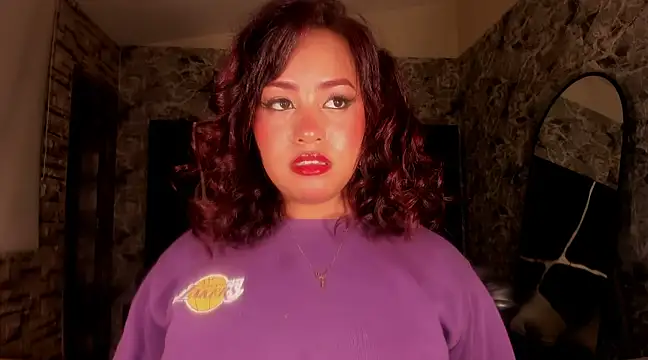 Estrella05  online show from 03/06/25, 05:03