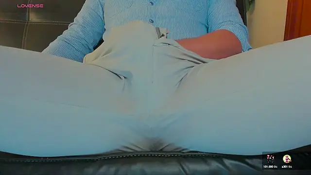 Snapshot of MrLonely02 chatting on 12/09/24, 09:26 MrLonely02 online show from 12/09/24, 09:26