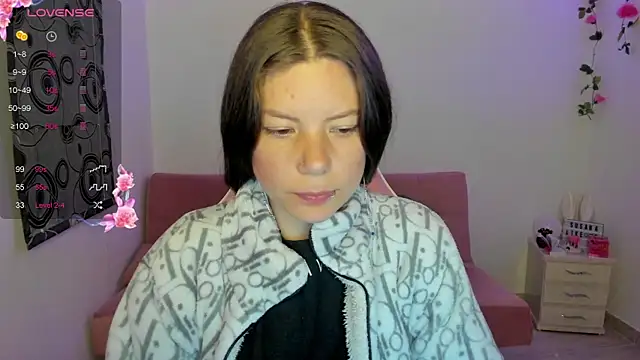 Snapshot of Susana_garcia_ chatting on 12/07/24, 01:03 Susana garcia  online show from 12/07/24, 01:03