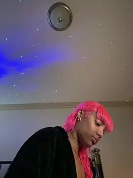 Snapshot of butterflybootyy chatting on 02/11/26, 07:52 butterflybootyy online show from 02/11/26, 07:52