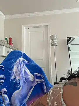 Snapshot of butterflybootyy chatting on 03/14/26, 01:27 butterflybootyy online show from 03/14/26, 01:27