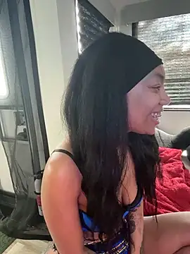 Snapshot of butterflybootyy chatting on 03/19/26, 04:11 butterflybootyy online show from 03/19/26, 04:11