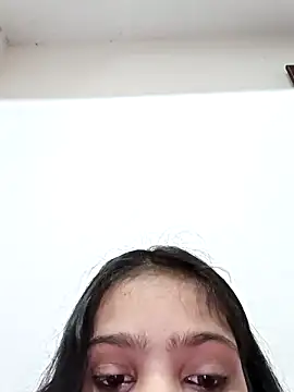 Snapshot of Riyu_05 chatting on 12/16/24, 07:26 Riyu 05 online show from 12/16/24, 07:26