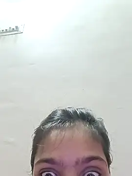 Snapshot of Riyu_05 chatting on 12/24/24, 07:39 Riyu 05 online show from 12/24/24, 07:39