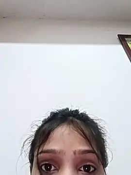 Snapshot of Riyu_05 chatting on 02/25/25, 06:58 Riyu 05 online show from 02/25/25, 06:58