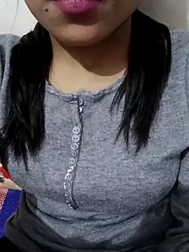 Snapshot of Riyu_05 chatting on 03/06/25, 06:30 Riyu 05 online show from 03/06/25, 06:30